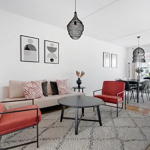 Apartment Sanders Arena - Precious Three-bedroom Close To Metro Station, Copenhagen